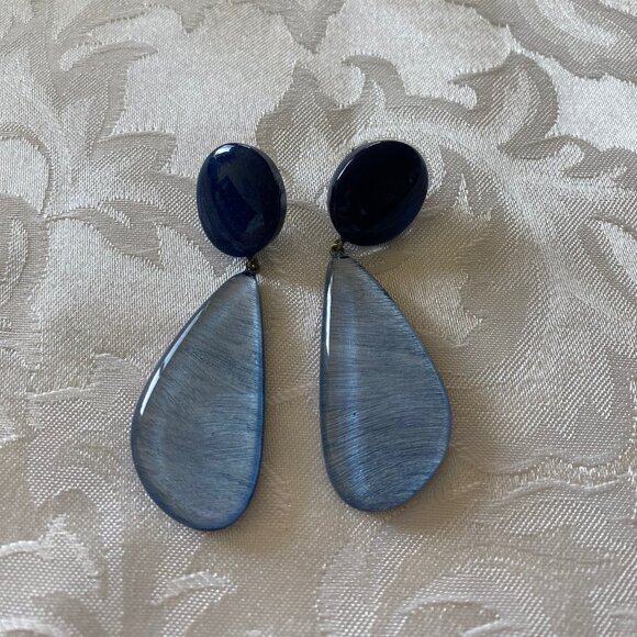 Zsiska Sophia Necklace & Matching Dangle Earrings - Shades of Blue - Picture 10 of 14
